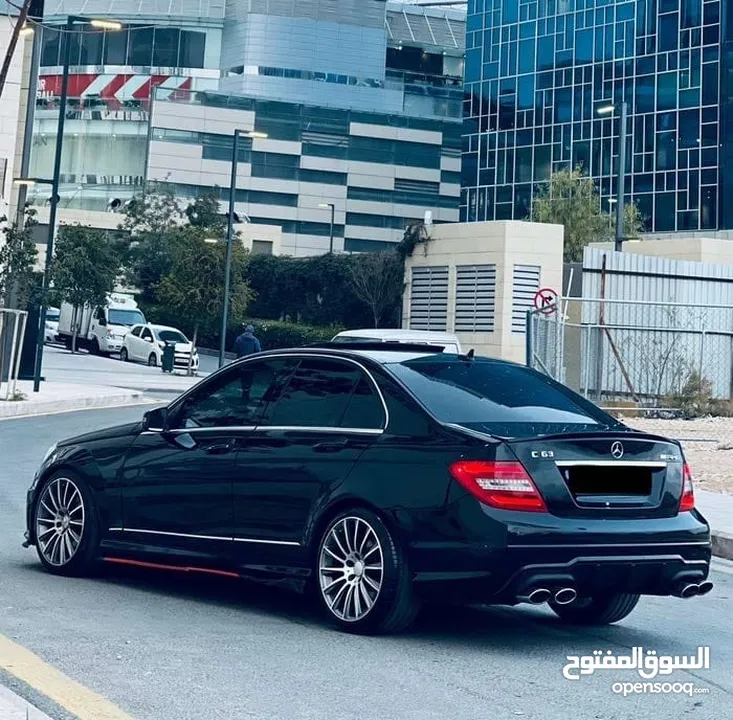 مرسيدس c300 2013 للبيع او للبدل هوندا اكورد او انسابت او كيا او سوناتا