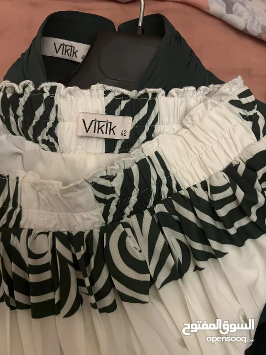 طقم جديد مرتب من vikik ملبوس مره وحده سعره 35 بدي ابيعه 18