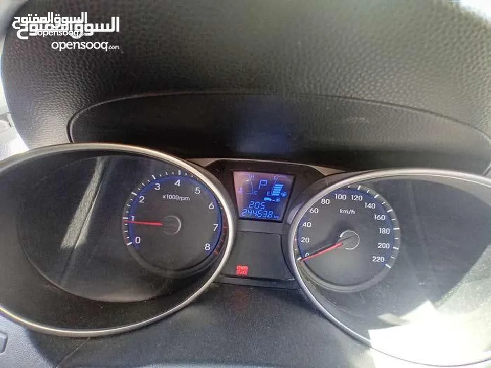 هونداي توسان2011