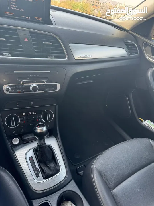 اودي Q3. 2015 ترخيص 2015 فل مسكر