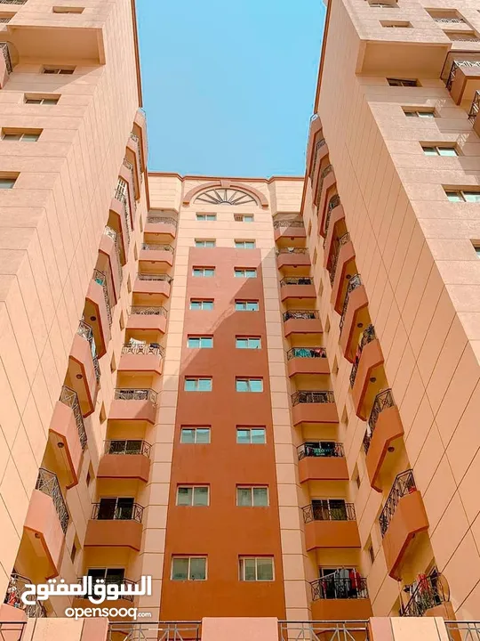 بناية مميزة للبيع بربح مستقر ومستدام - A Distinctive Building For Sale With a Stable And Sustainable