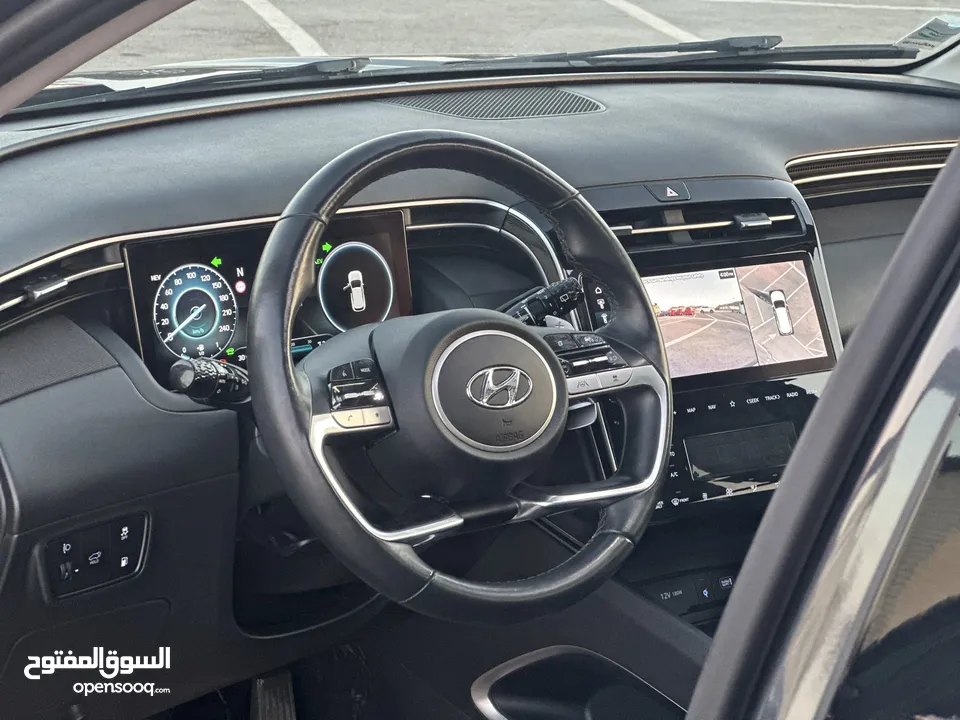 هونداي توسان/2022 Plug In فل الفل فتحة سقف بانوراما  4x4 ///271Hp   ( Haybrid) 1600cc
