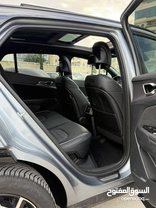 كيا سبورتاج GT Line ترخيص 2022 محرك 1600 هايبرد plug in/يقطع على الشحنه 65 كيلو متر  271 حصان