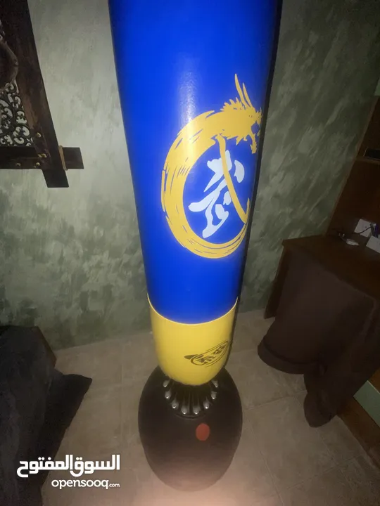 كيس بوكسينق مع قاعدة  punching bag with base
