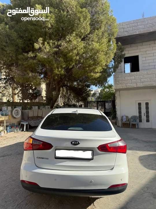 كيا سيراتو k3 سعرررررر حرررررررق حرررررررق مع فتحة سقف