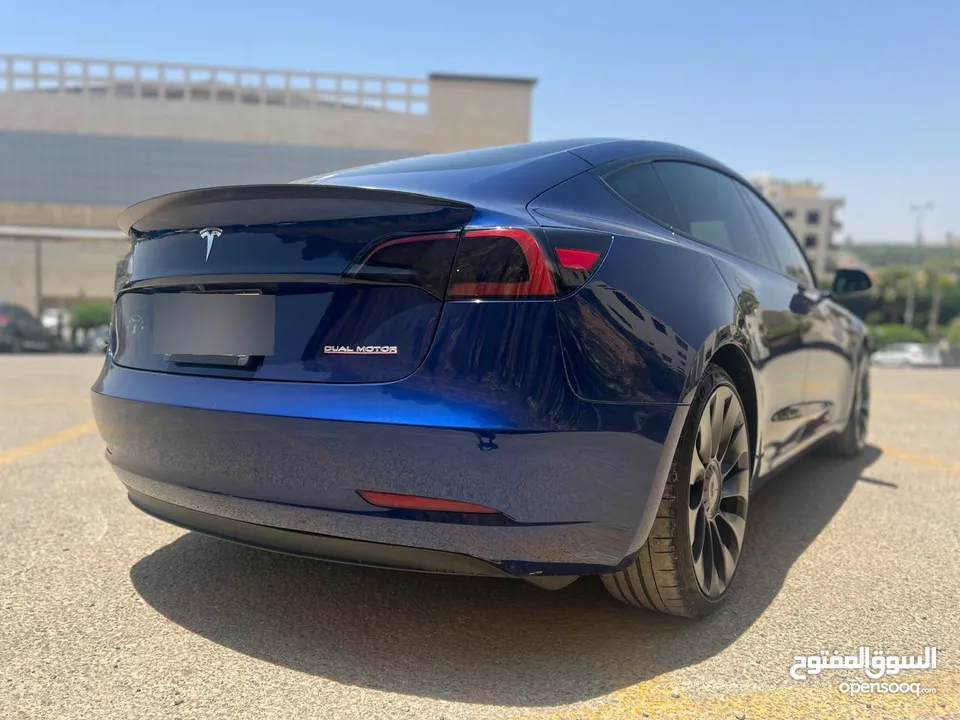تيسلا موديل 3 لونج رينج بيرفورمنس Tesla Model 3 long range Performance