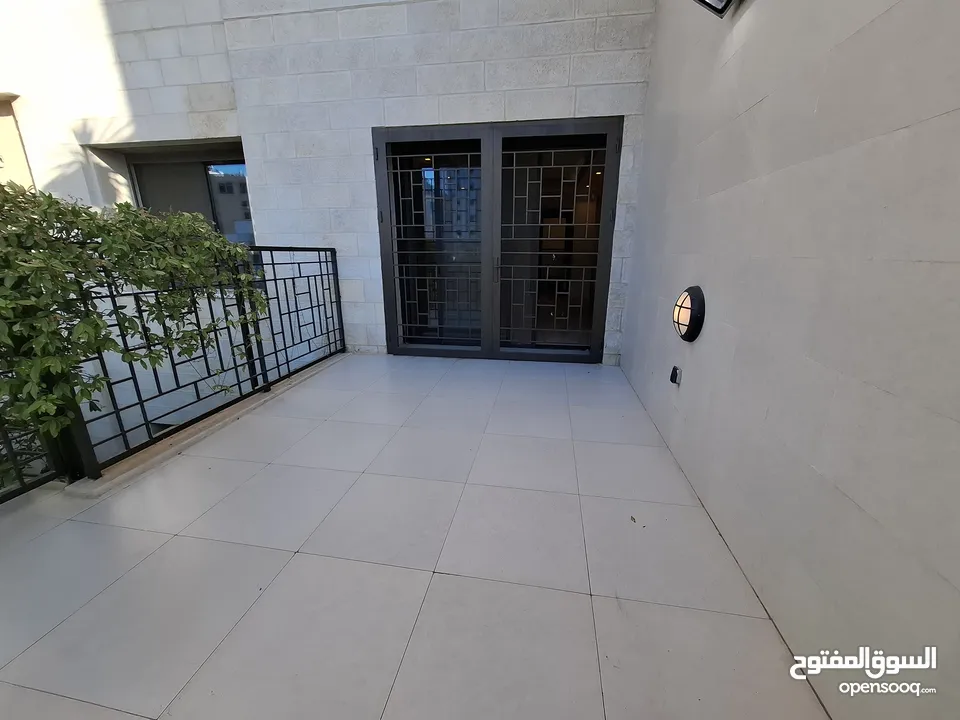 شقة شبه مفروشة للإيجار ( Property 43384 )-175083957