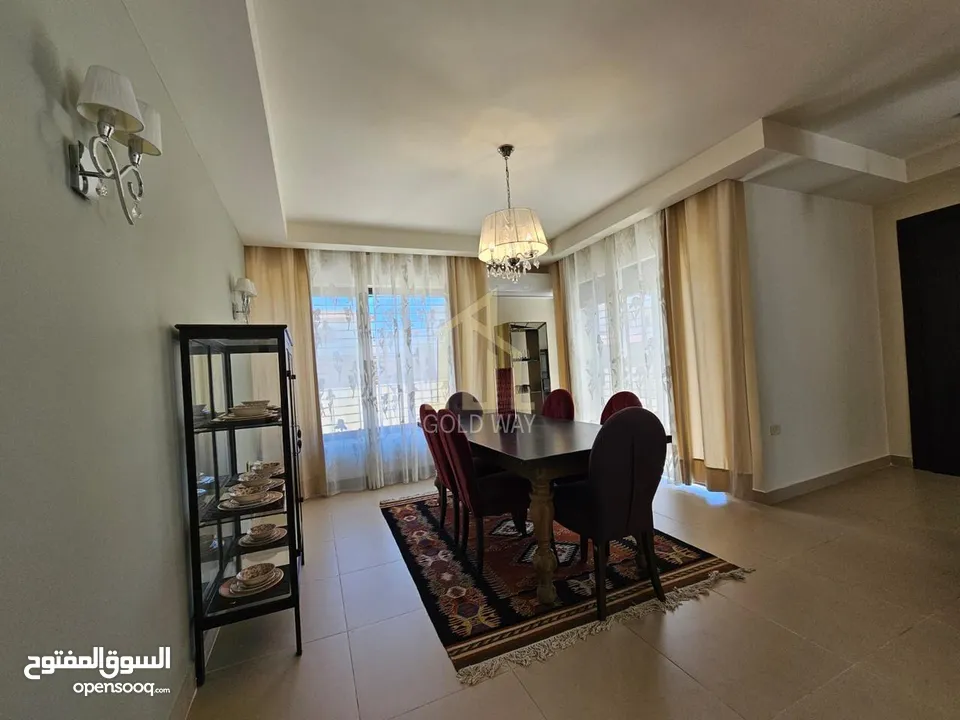 في أرقى مناطق طريق المطار شقة أرضية 200م داخلي_200م خارجي بسعر مميز / ref 9492