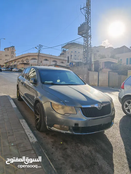 سكودا سوبير للبيع موديل 2009 متور 1800بنزين