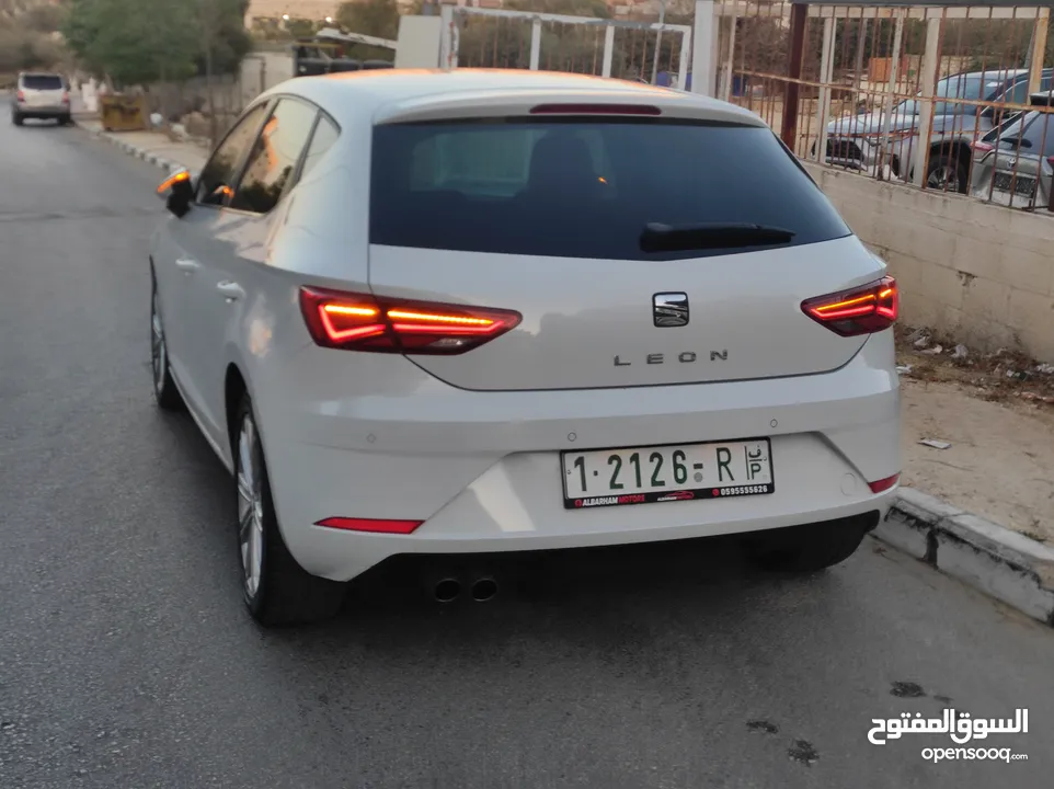 سيات ليون اكسلينس بالكرتونة محرك 1500تربو بنزين اتوماتيك 150حصان وعداد أصلي 75000كم فقططط