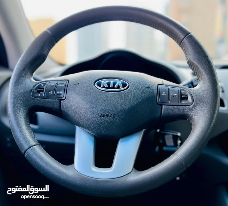 KIA SPORTAGE 2013 ORANGE GCC WITH SUNROOF