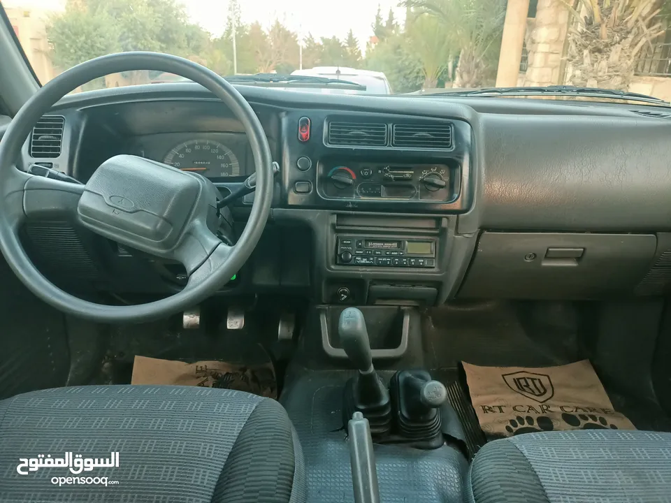 ميتسوبيشي L200 موديل 2004