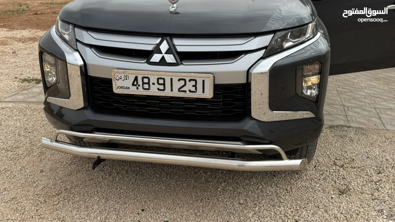 صدام ميتسوبيشي امامي ماسورة نقل L200 جديده ولا خدش