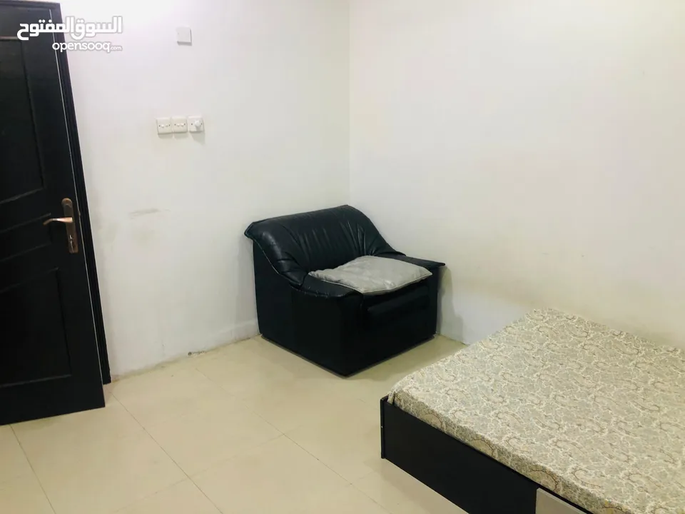 FURNISHED ROOM WITH SEPARATE TOILET IN A VILLA.