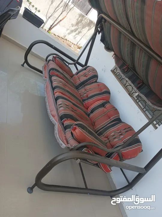 مرجوحة رباعية بحالة الوكالة