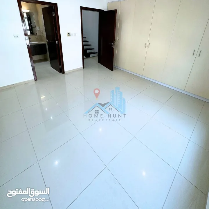 AL MOUJ  BEAUTIFUL 3BR TOWN HOUSE IN PRIME LOCATION