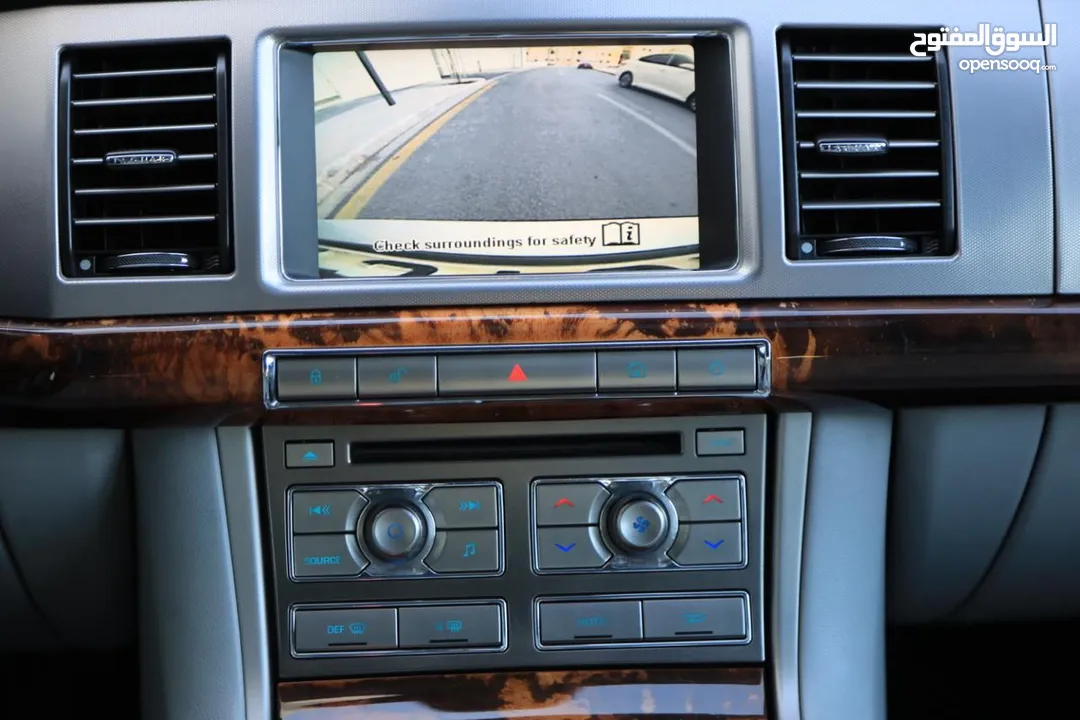 Jaguar XF 2009 3.0L    جاكوار xf 2009 وارد الوكالة / صيانة الوكالة  قاطعه مسافه 88 الف كيلو فقط