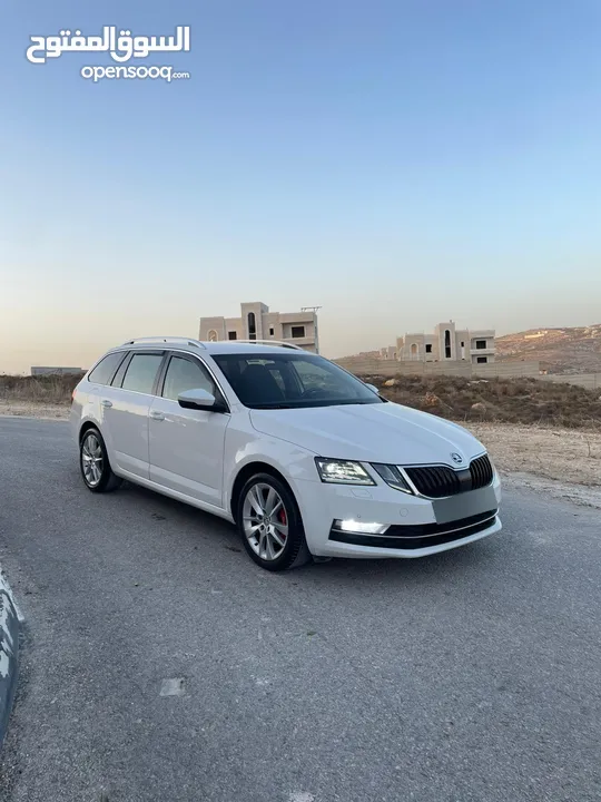 سكودا أوكتافيا تسيير 2023 - انتاج 2019 .