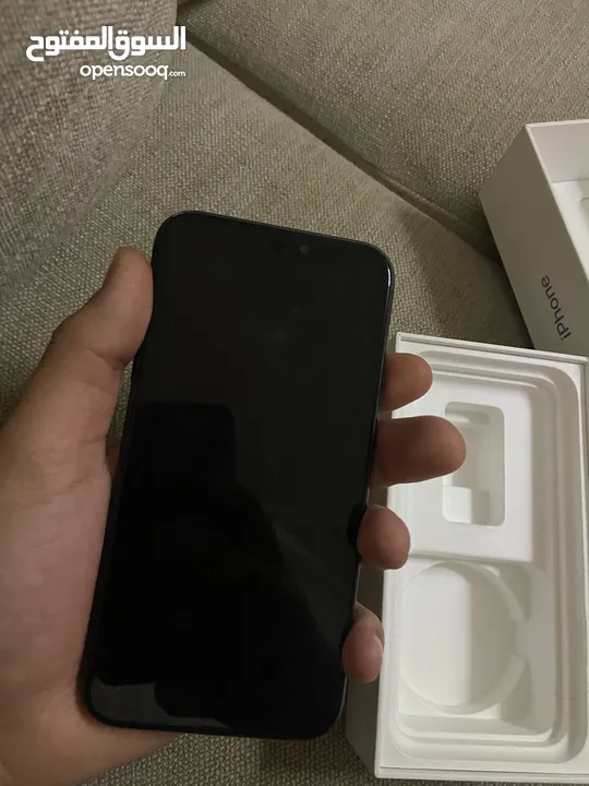 iPhone 11 128 giga بحال الجديد