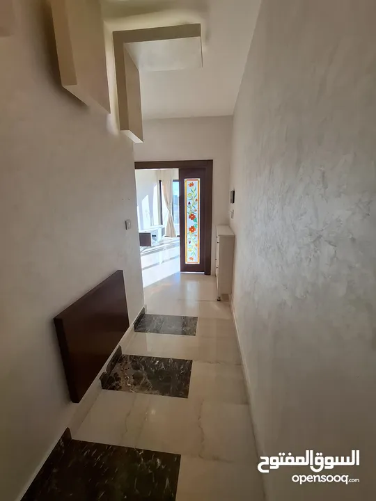 شقة شبه مفروشة للإيجار ( Property 43386 )-175083958