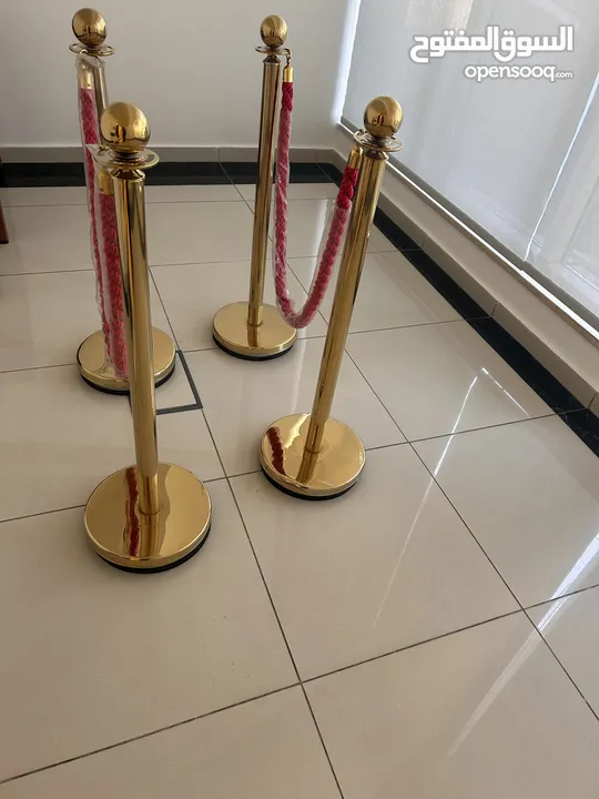 حاجز مراسم وحبال مراسم للبيع