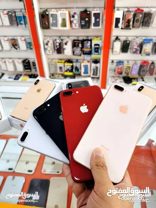 عرض مميز : جوالات iPhone 8 plus 64gb نظيفه بحالة الوكالة مع ضمان و بأقل سعر