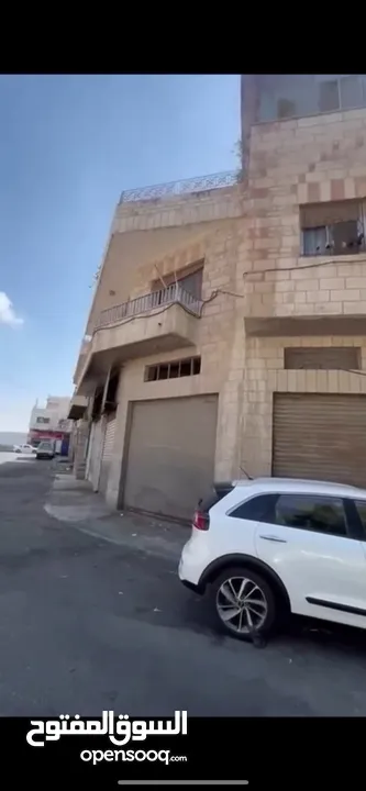 فرصة إستثمارية عمارة تجاري طابقين للبيع - جبل الحسين بالقرب من موقع جبل القلعة الأثري