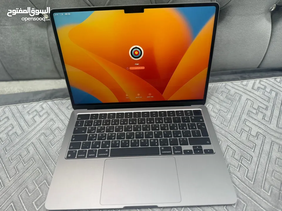 Macbook Air 13.6 2023