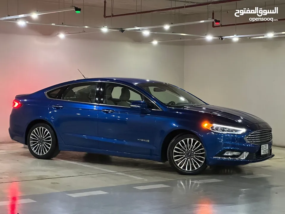 بحالة الوكالة Ford Fusion 2017 Titanium