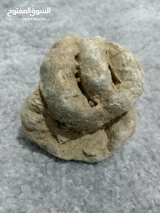 ما هذا الحجر؟