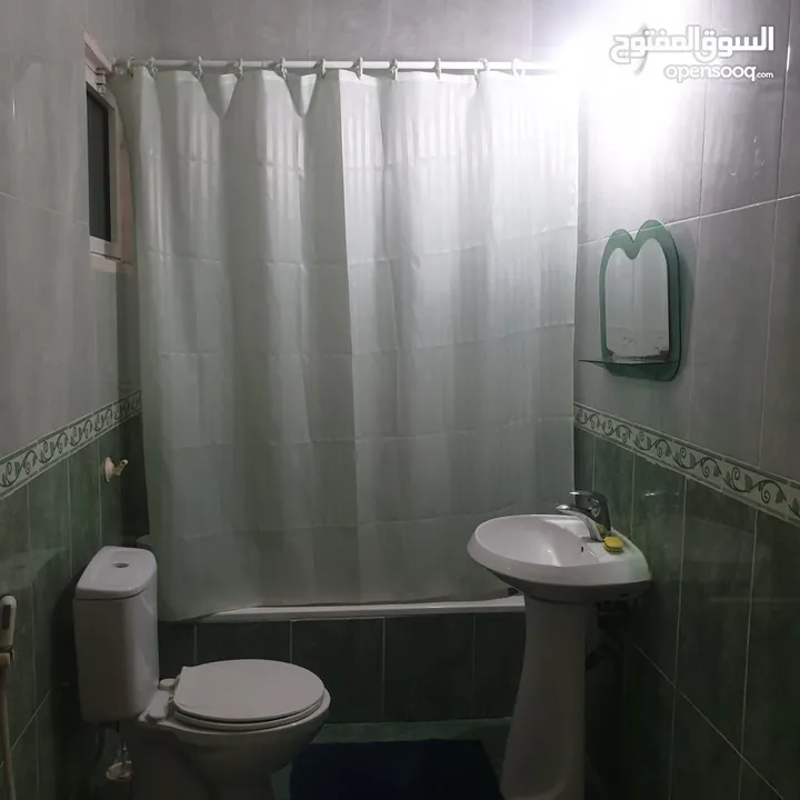 شقق مفروشه للايجار الشهري موقع مميز