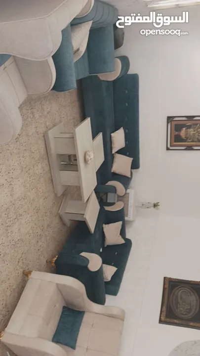 كنب شبه جديد الزرقاء الجديده