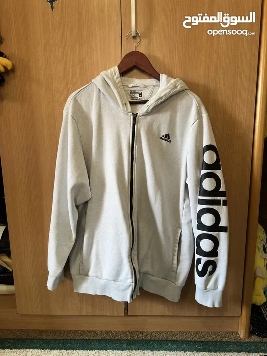 جاكيت adidas اصلي 100% لون ابيض مقاس 2XL