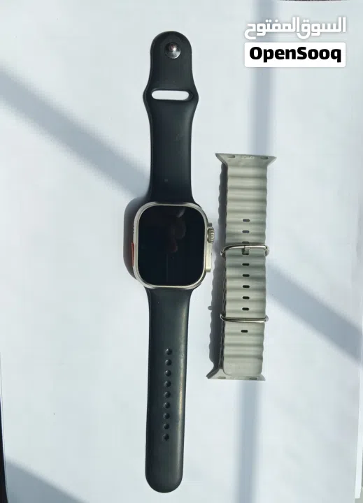 ساعة ابل copy مع حزام اضافي وشاحن