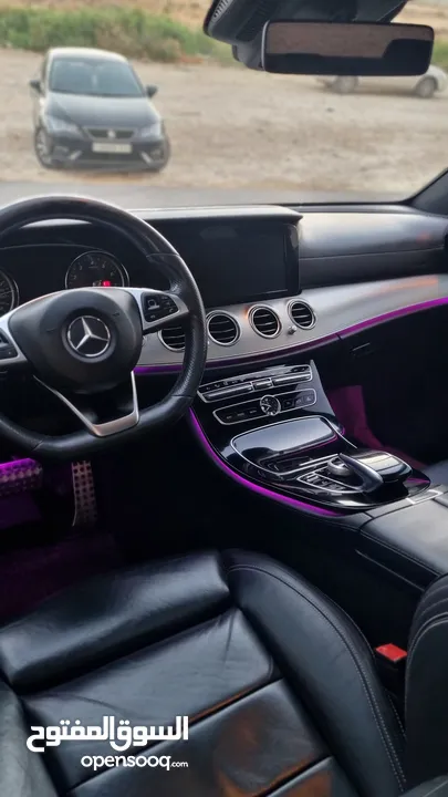 Mercedes Benz E200- 2017-  AMG Full Full ++ بحالة الوكالة من جميعة