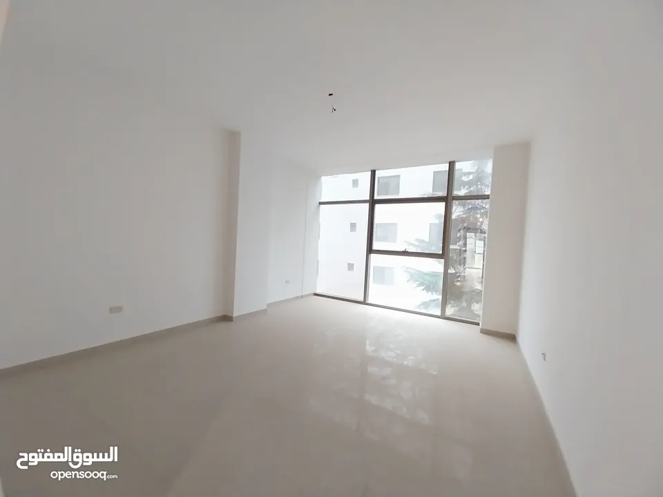 شقة غير مفروشة للإيجار 409م2 ( Property 19040 ) سنوي فقط