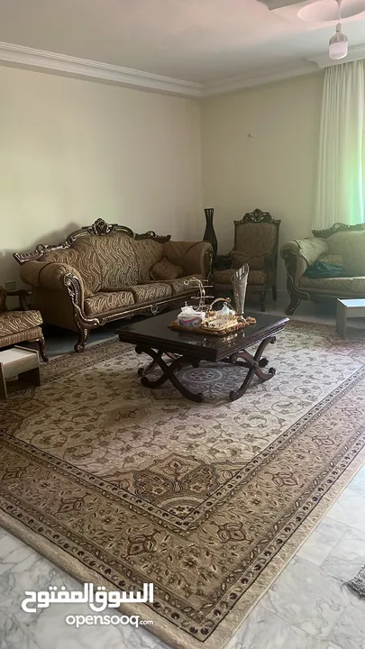 شقة للبيع مقابل مستشفى الملكة علياء