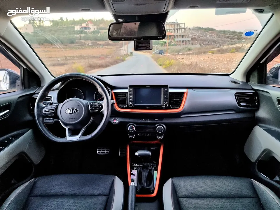 كيا ستونك 2021 ترخيص 2020 فل الفل سكقف اسود