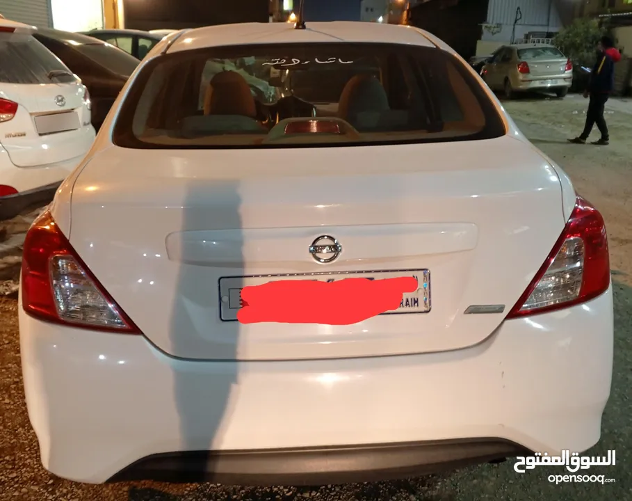 Nissan sunny 2015