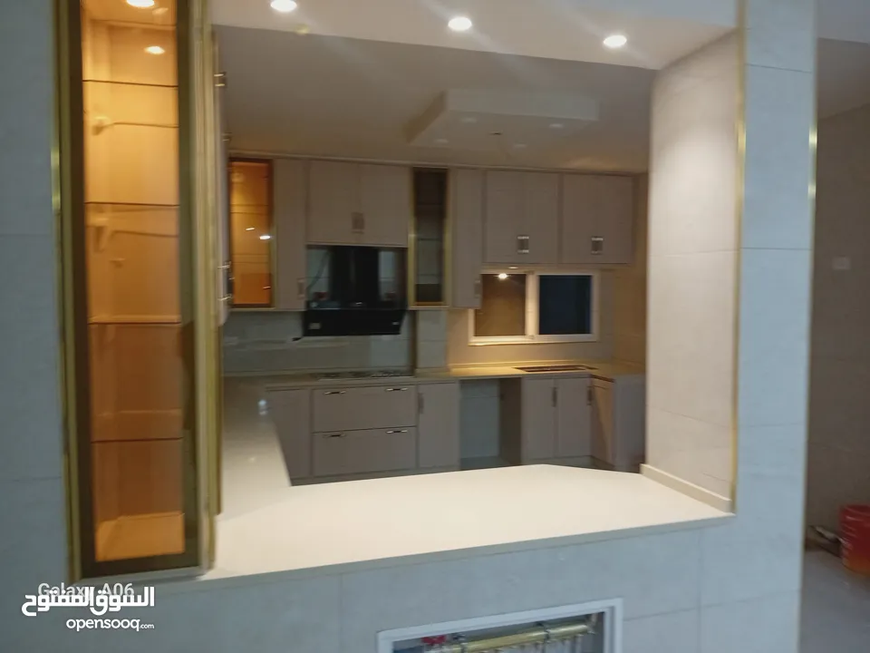 مشغل عماد باكير الالمنيوم