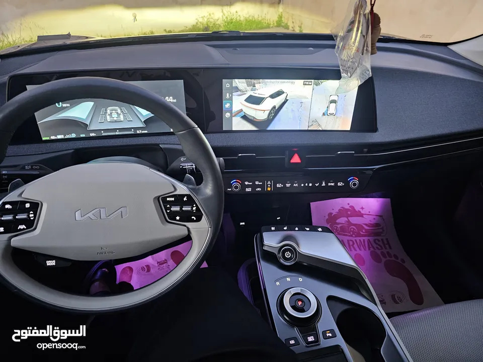 كيا ev6 كهرباء 2023   وارد اميركي ممشى قليل     جميع الاضافات اعلى صنف عدا الفتحة  موديل 2023