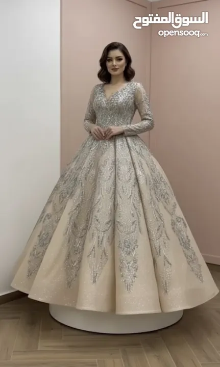 فساتين زفاف وخطوبة بالجملة