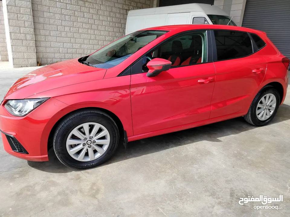 سيت ابيزا فحص نخب