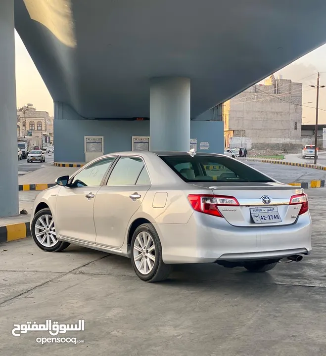 تويوتا كامري /TOYOTA CAMRY 2013 هايبرد كهرباء وبترول وصلت كمية اتصل واحجز