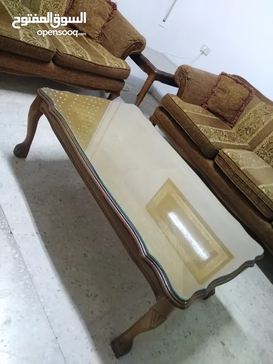 كتب زان سبع مقاعد مع طقم طاولات زان