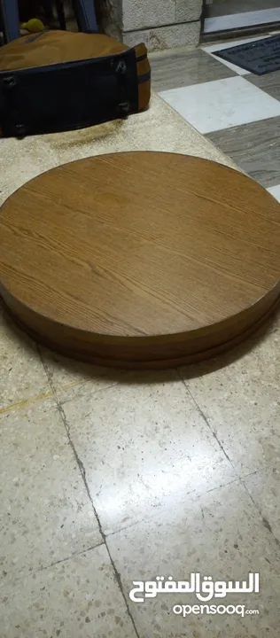 طاولة قياس فساتين