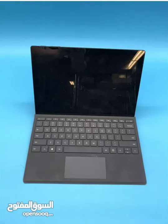 Microsoft Surface Pro منتجات مايكروسوفت سيرفس لابتوب وتابلت في ان واحد