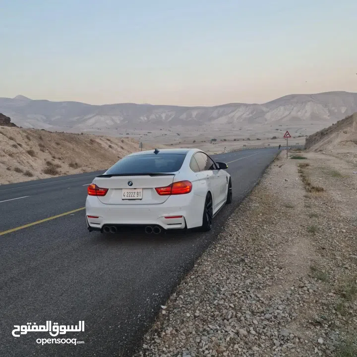 Bmw 435i 520 حصان فل فل اضافات بروجيكتر حساس 360 كميرات360 فرش جلد دم الغزال امكانية قبلو نص كاش ونص