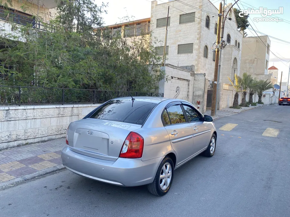 هونداي فيرنا 2009 بحاله ممتازة