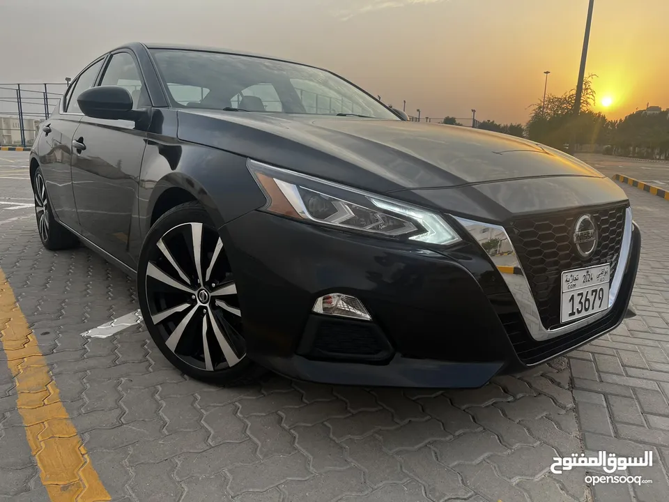 Nissan Altima SR نيسان التيما